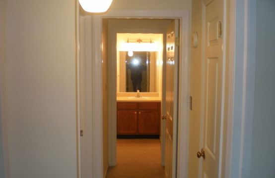 7  Iron Forge Sq, Pompton Lakes Boro, NJ